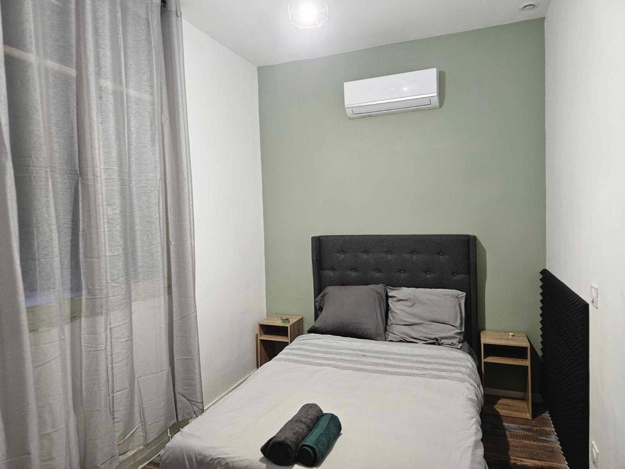 Av De Bordeaux Bed & Breakfast Narbonne Exterior photo